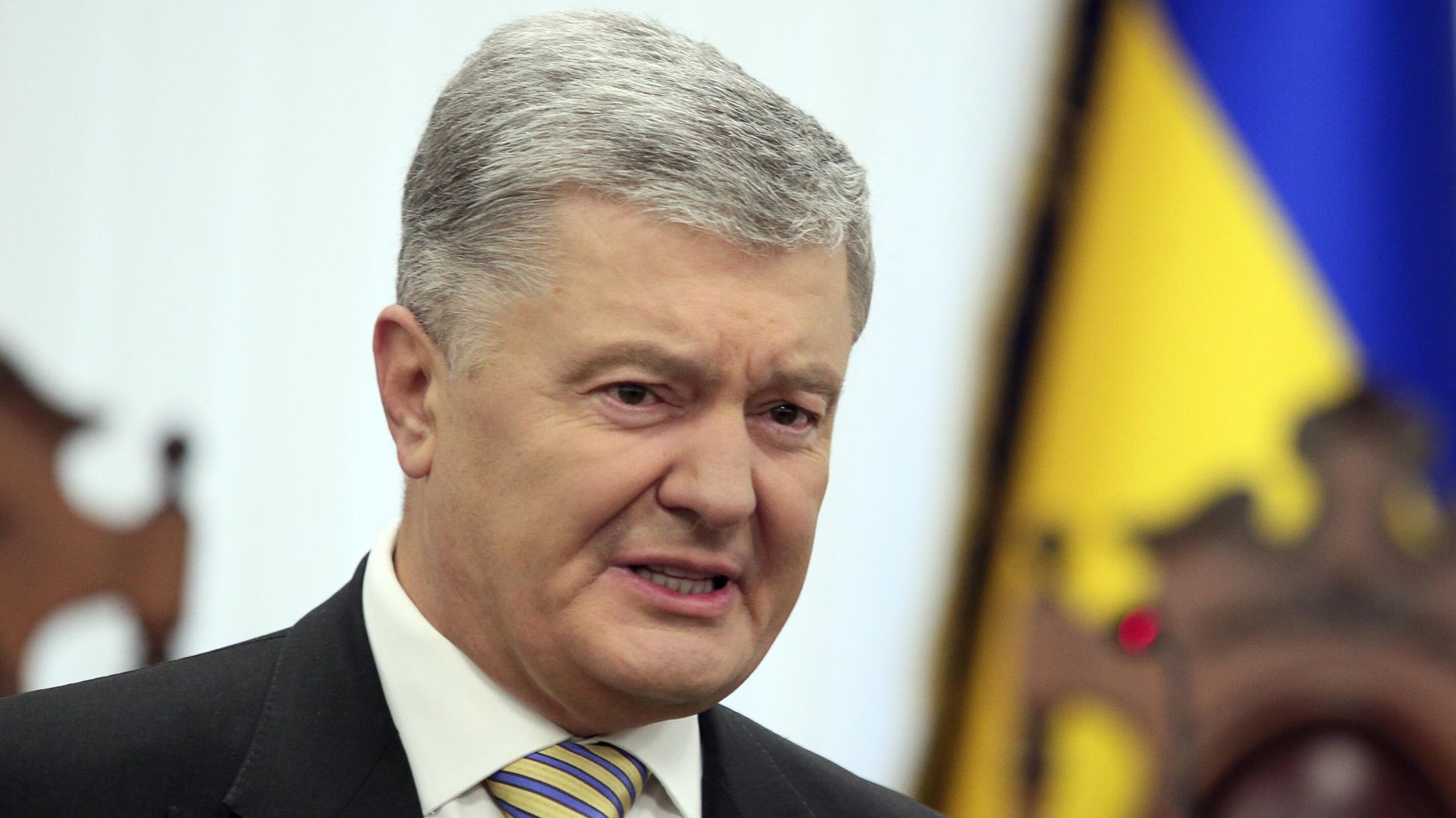 Порошенко задекларировал около 20 миллионов долларов дохода в сентябре