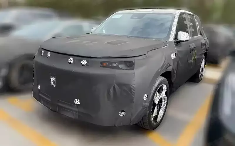 Geely Starship 8 заметили на испытаниях: кроссовер будет крупнее EX5