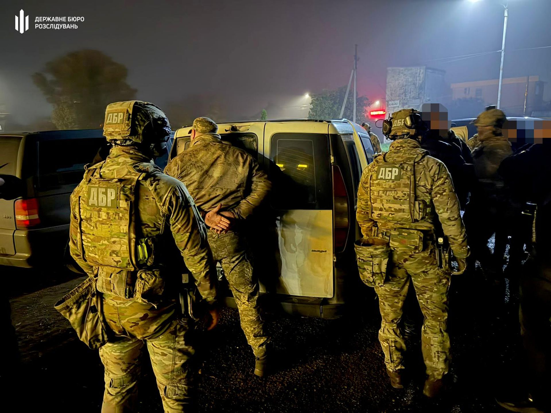 На Украине задержали пятерых сотрудников военкомата по делу о пытках и взятке