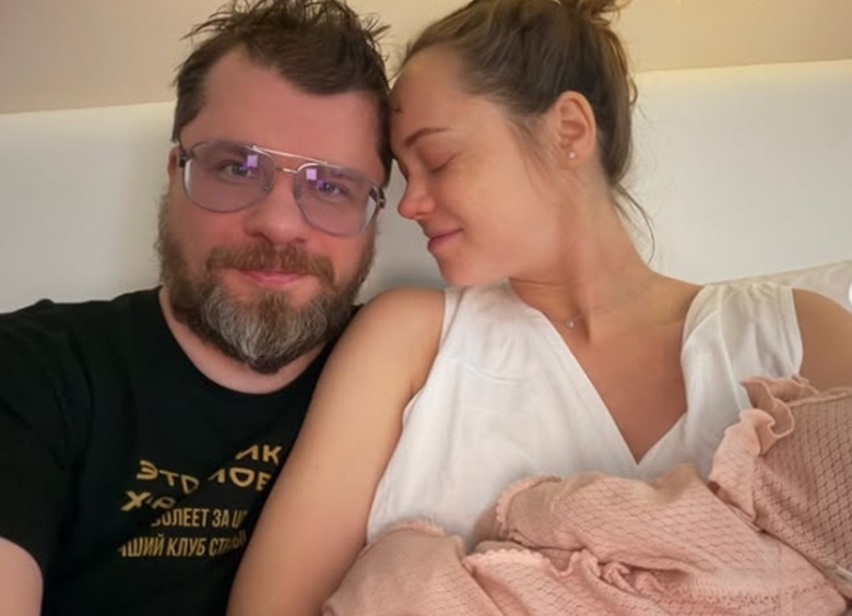 Катерина Ковальчук показала видео с маленькой дочерью Алисой