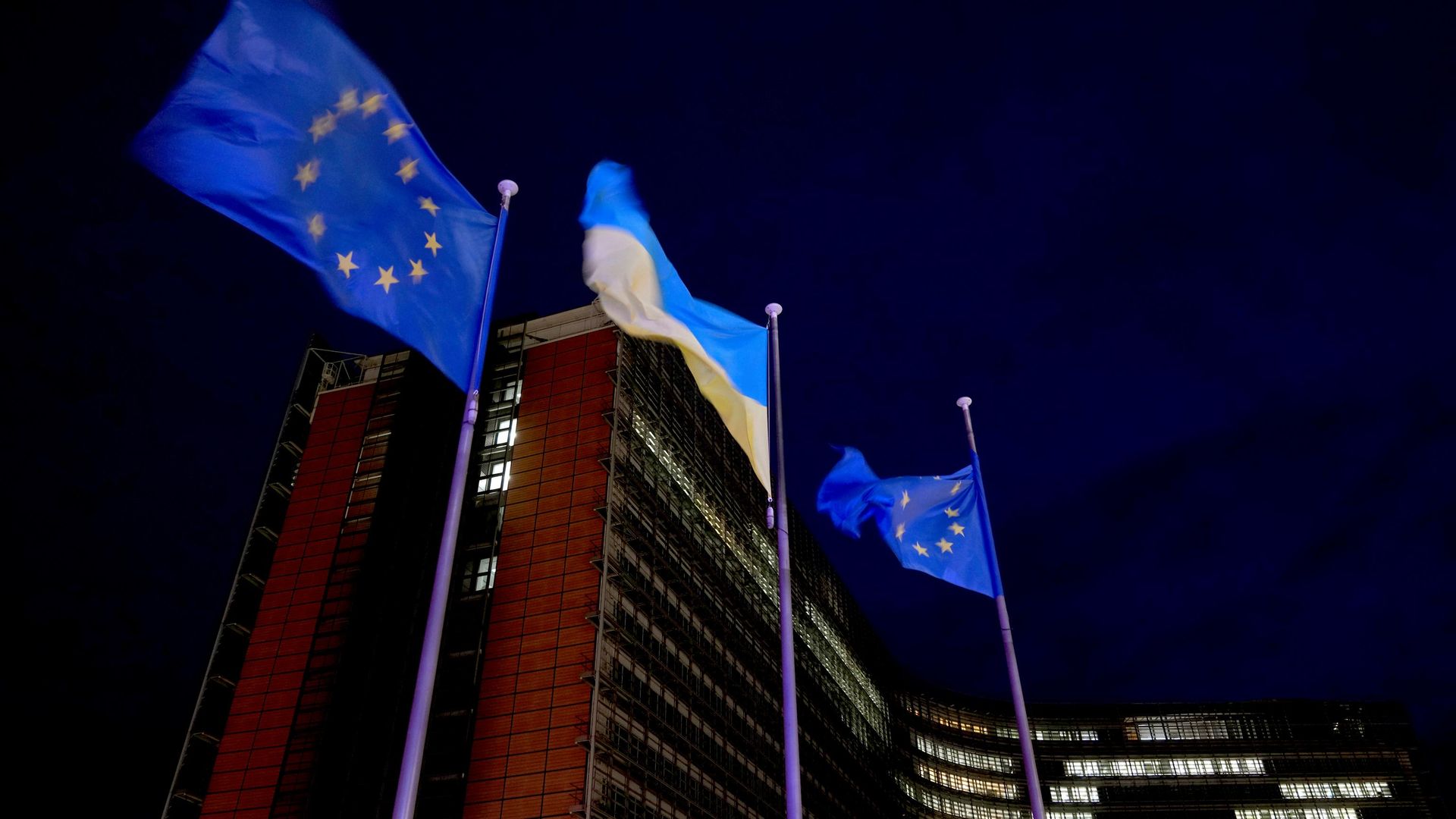 Канада выделит 500 миллионов евро в рамках кредита ЕС Украине