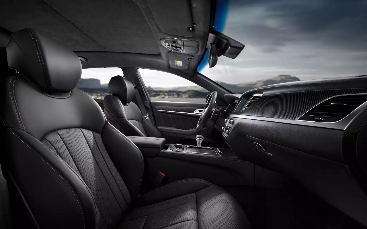 Hyundai отзывает в США почти 95 тысяч Genesis из-за риска возгорания