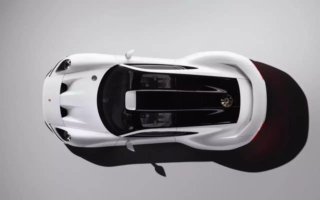 Porsche представила концепт среднемоторного суперкара Mission S