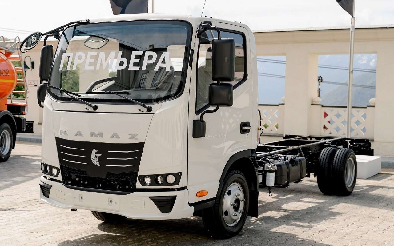КАМАЗ повысил цены на коммерческий автомобиль Компас 5