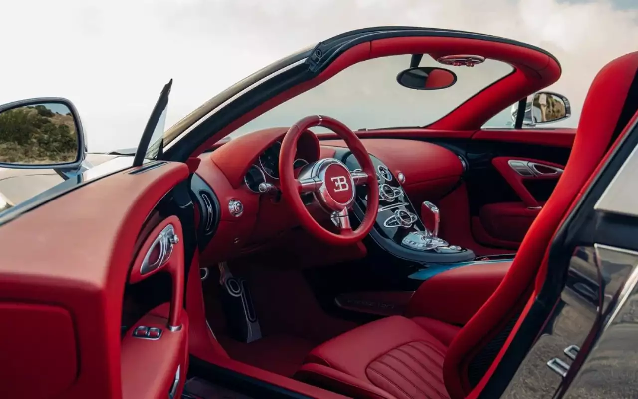 Уникальный Bugatti Veyron с кузовом из полированного алюминия вернулся в Мольсхайм