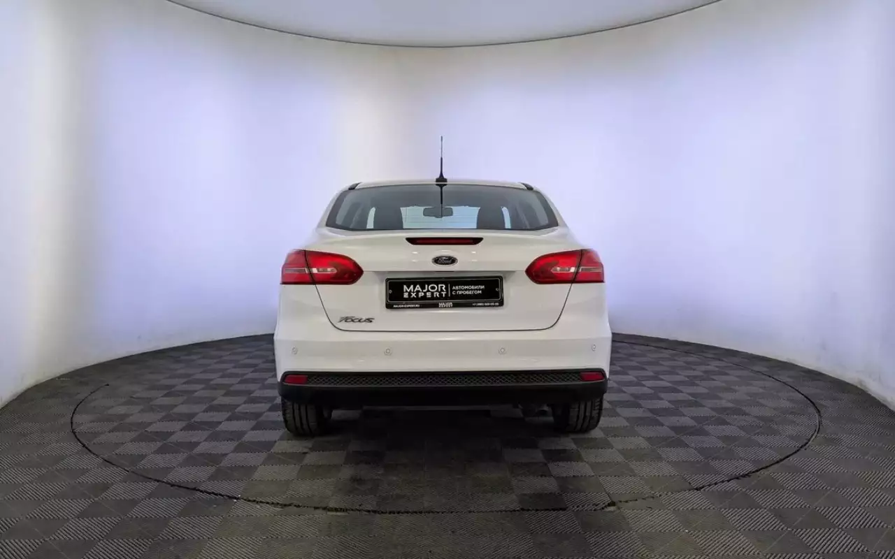 Ford Focus 2017 года с пробегом 6307 км продают за 1,55 млн рублей