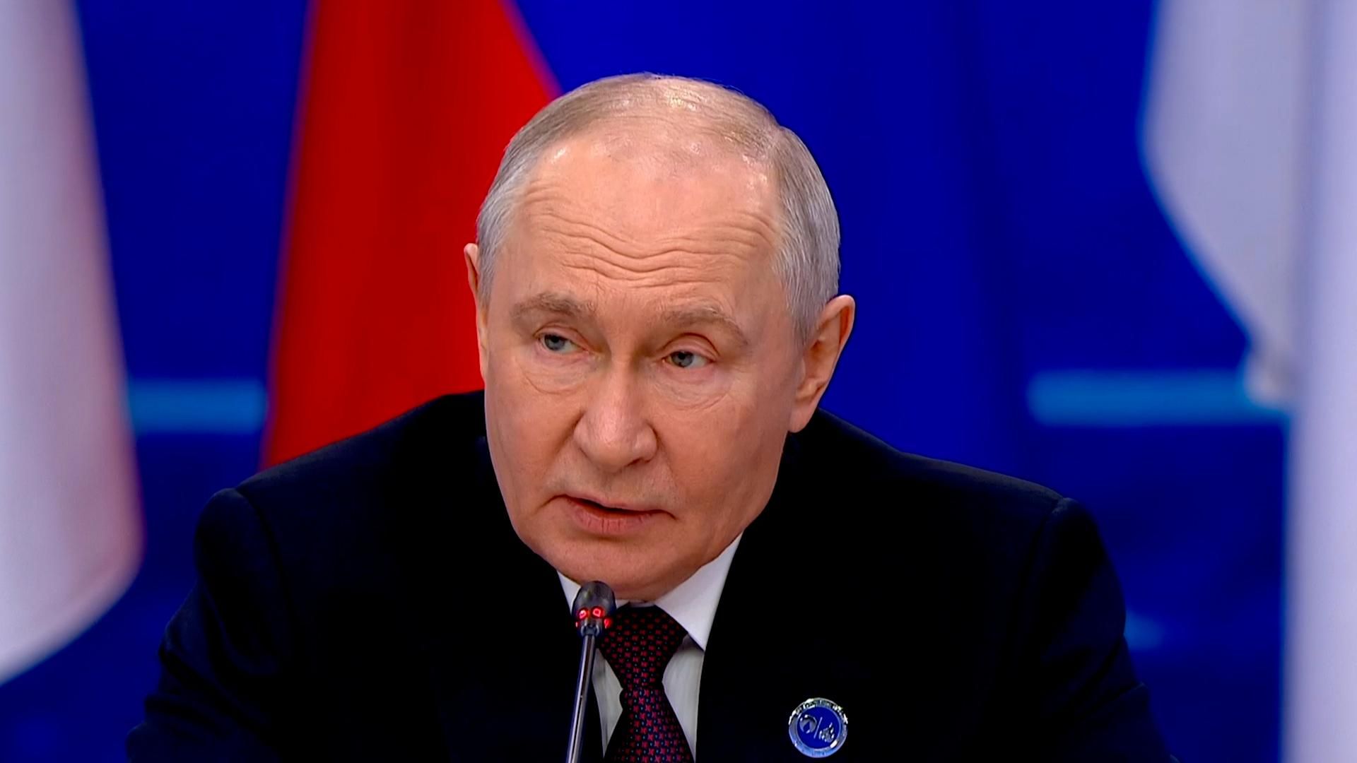 Пезешкиан и Путин обсудили сотрудничество Ирана и России в нефтегазовой сфере
