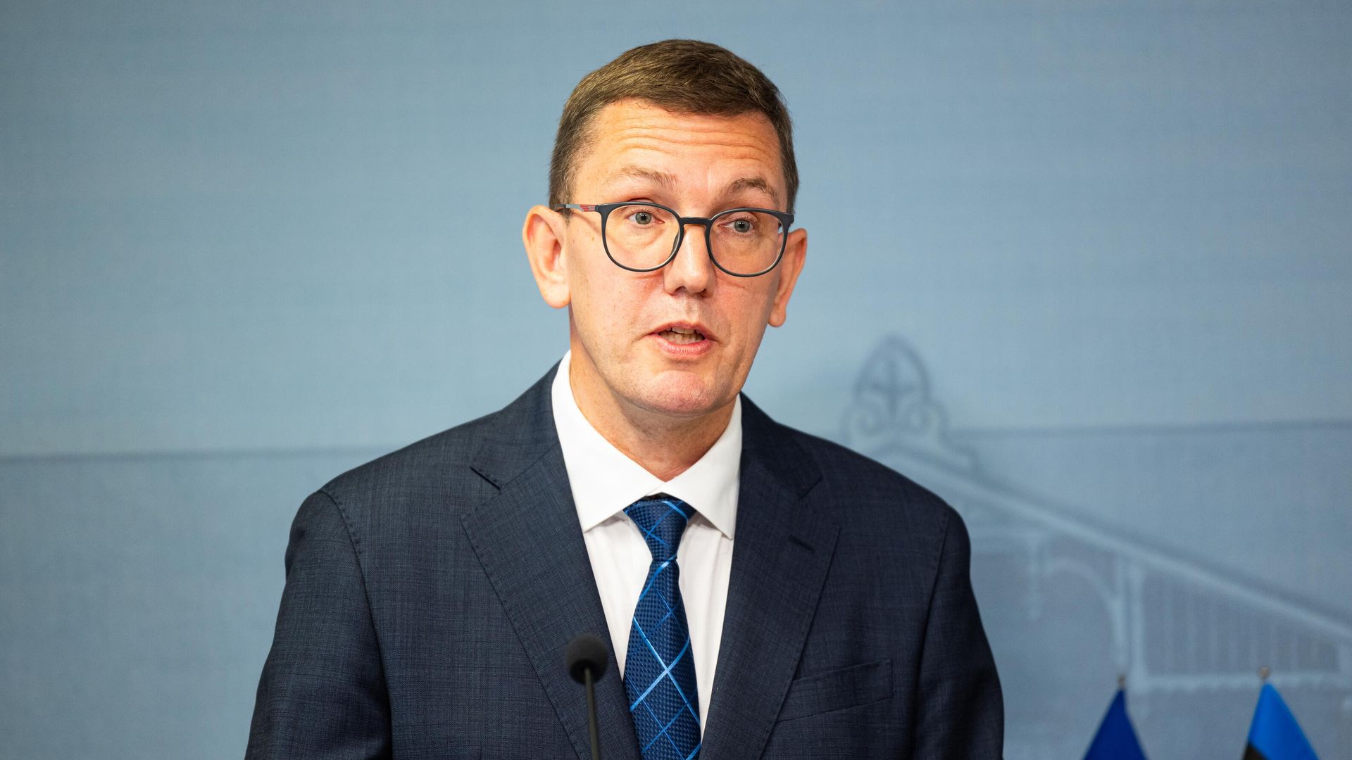 Парламент Эстонии одобрил в первом чтении отправку военных на международные операции без отдельного согласования