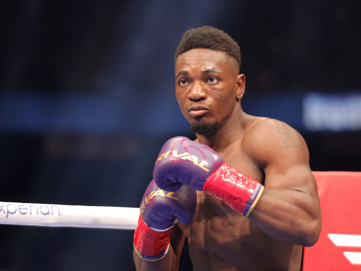Сауль Альварес и Кристиан Мбилли проведут бой за титул WBC