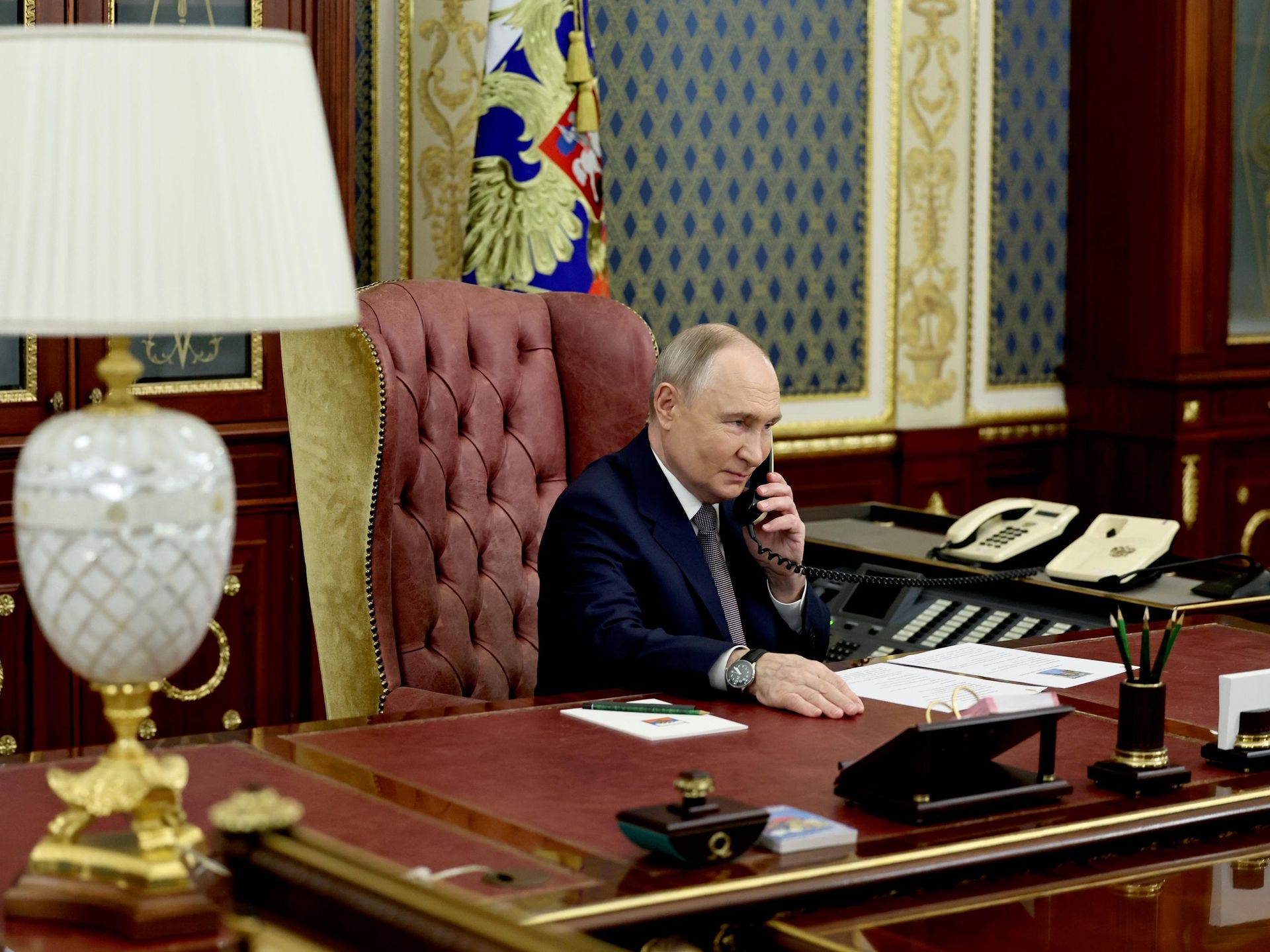В Кремле рассказали о разговоре Путина с папой Римским Львом XIV