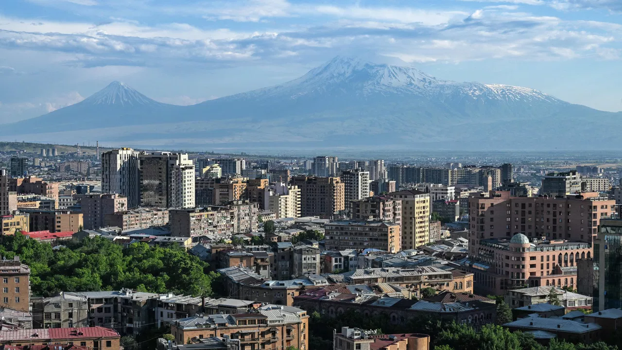 Турпоток из России в Армению за девять месяцев снизился на 8,6%