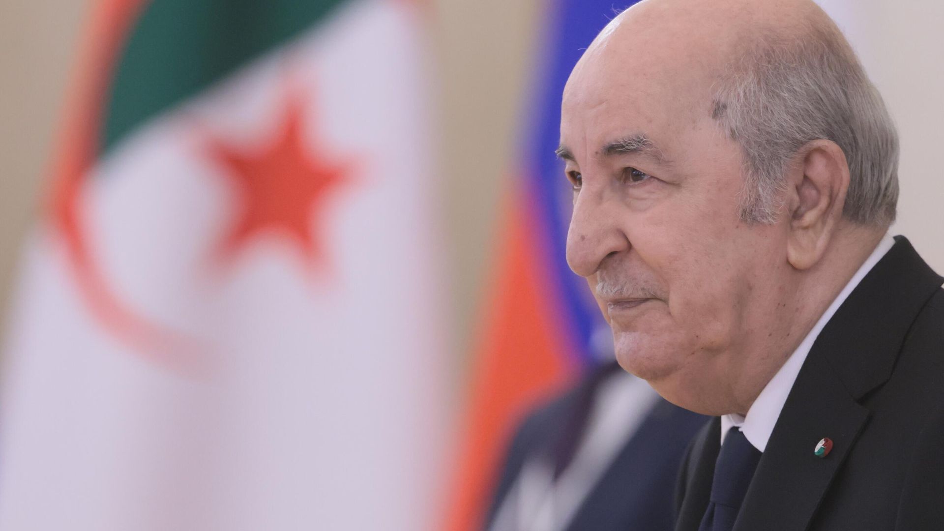 Президент переходного периода Мали прибыл в Москву на саммит Россия — Африка