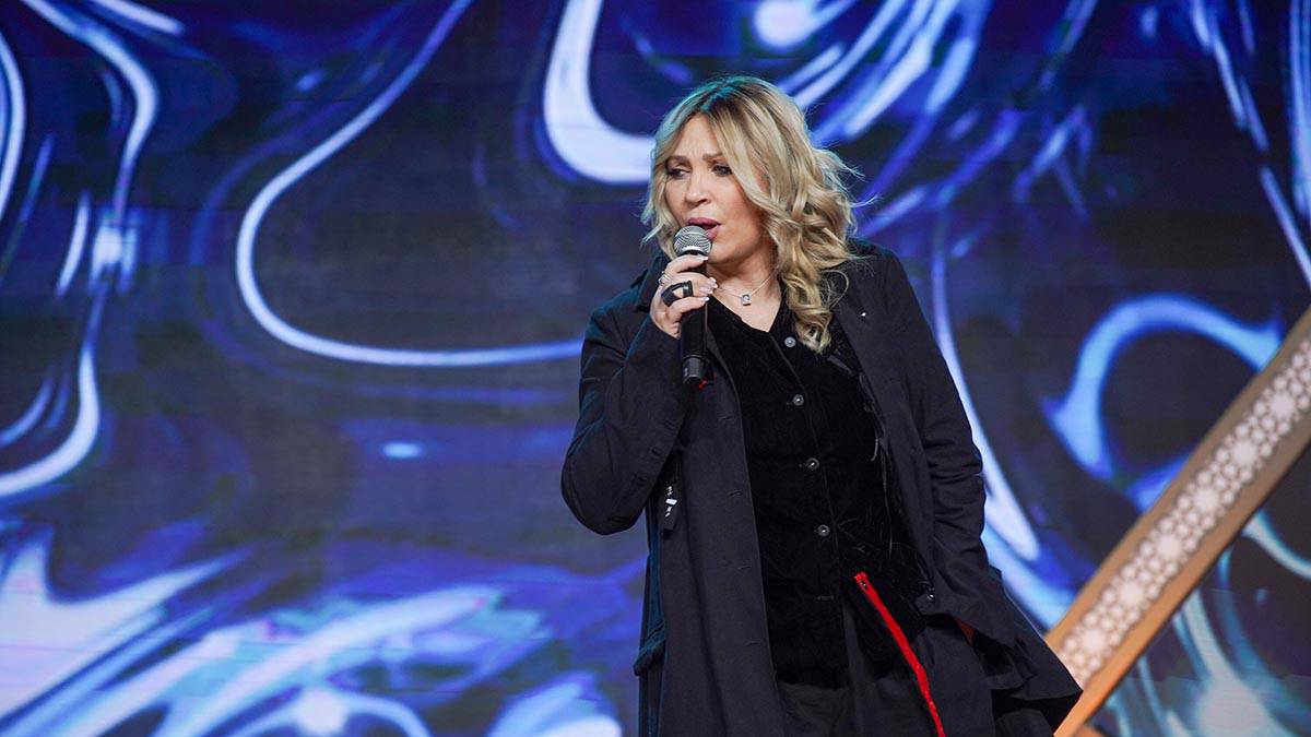 Ая рассказала о чувстве вины перед дочерью после инсульта