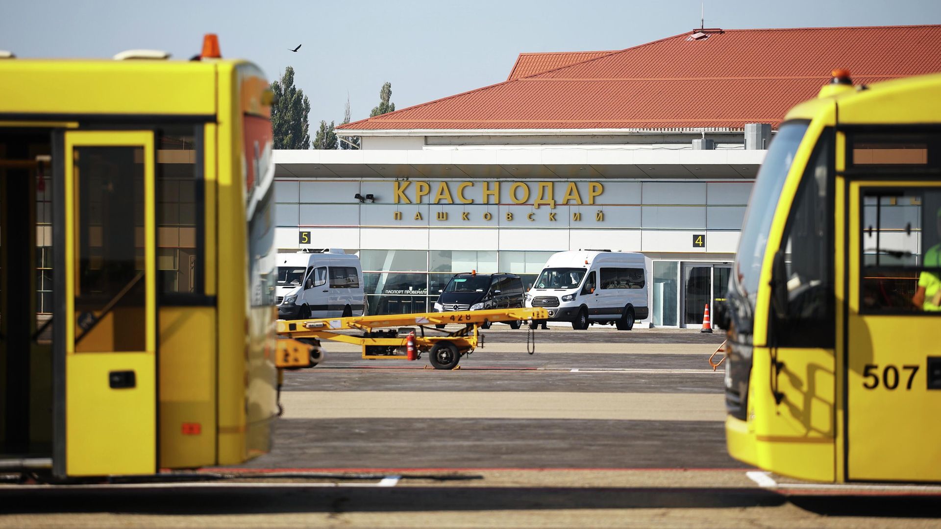 В аэропорту Череповца ввели временные ограничения на прием и выпуск самолетов