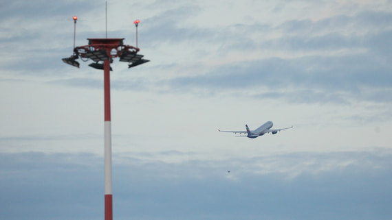 Azur Air отменила зимние чартеры в Паттайю из 10 городов России