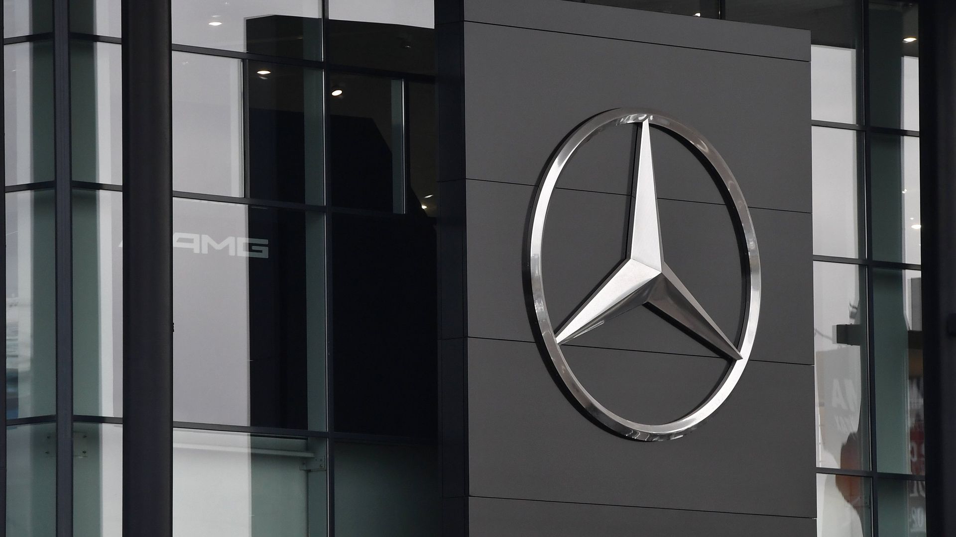 BMW предложит сотрудникам до 600 тысяч евро за добровольное увольнение