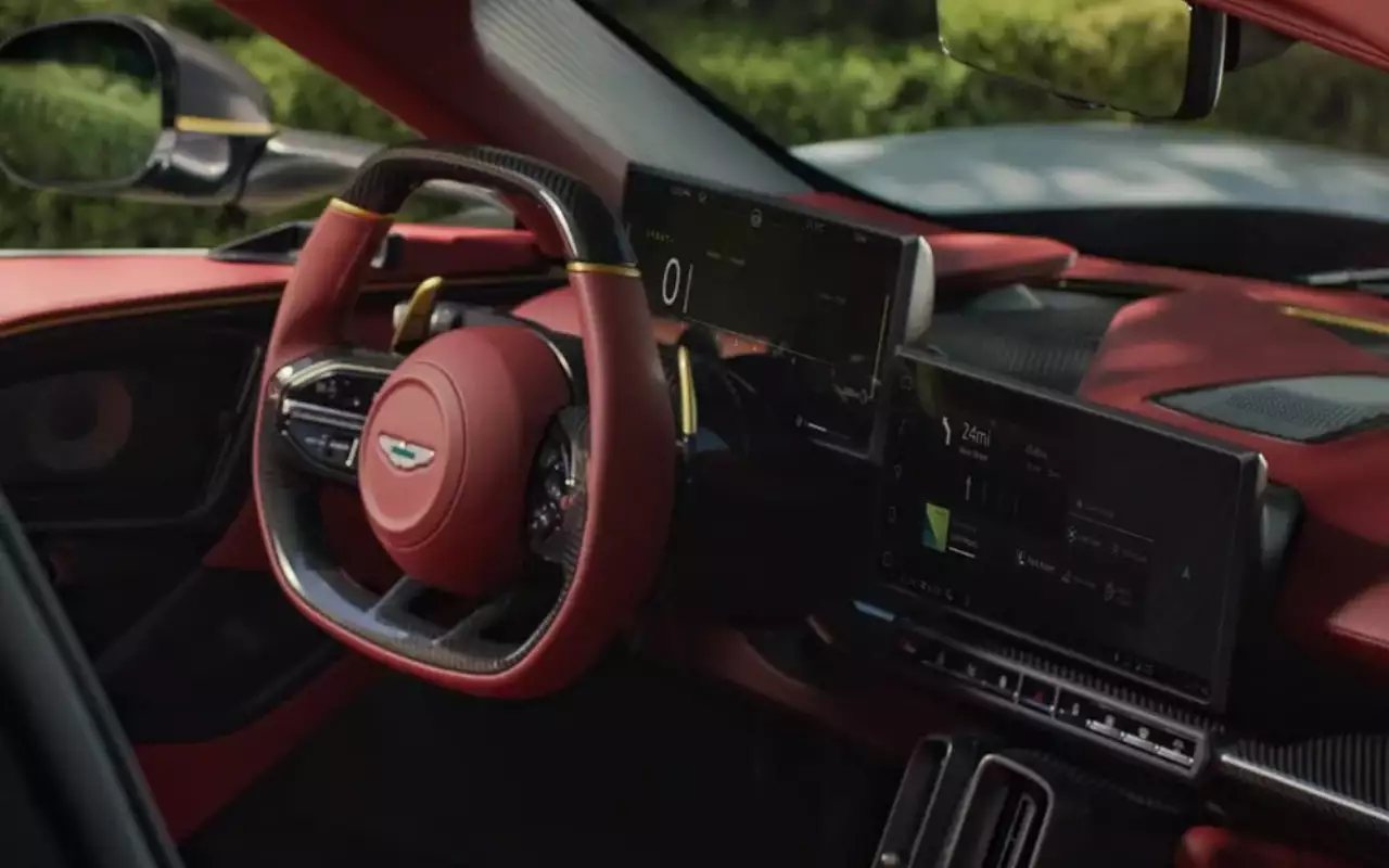 Aston Martin представила открытый суперкар Valhalla Spider