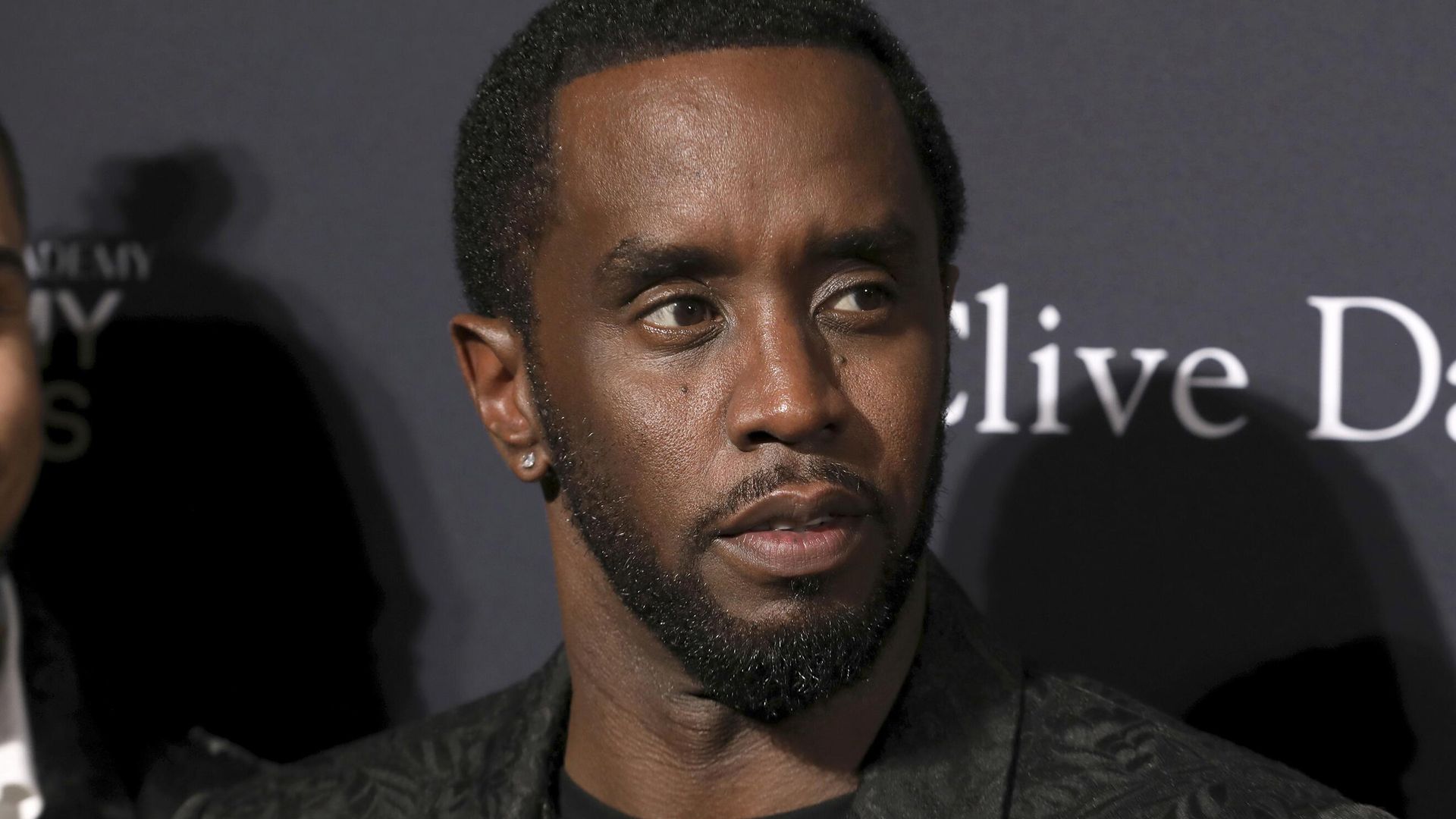 Рэпера Diddy вывезли из американской тюрьмы из-за травмы головы