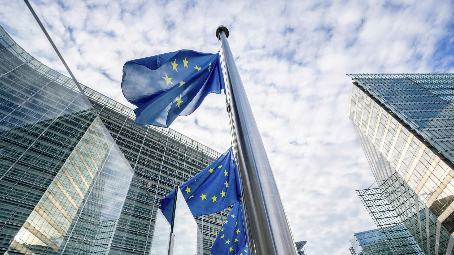 Еврокомиссия предложила сделать Frontex центральным ведомством ЕС по депортациям