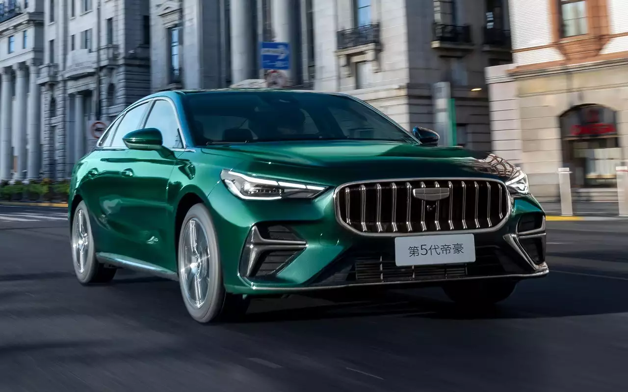 Обновленный Geely Emgrand получил новый экран и расширенное оснащение