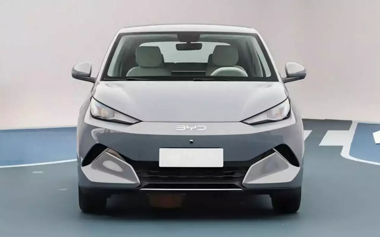 BYD начала продажи электрического хэтчбека Seagull второго поколения