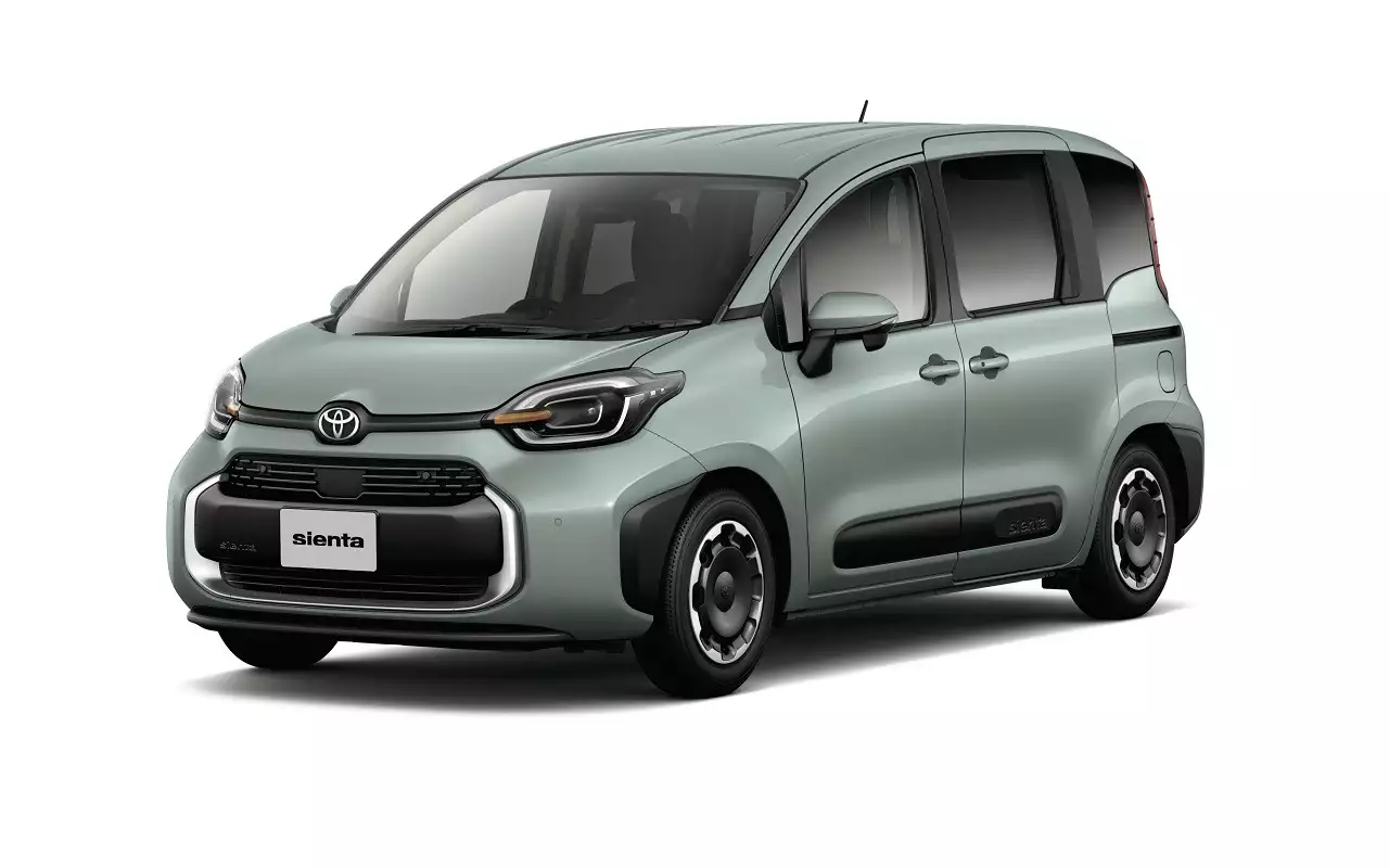 Семиместную Toyota Sienta во Владивостоке предлагают от 1,84 млн рублей
