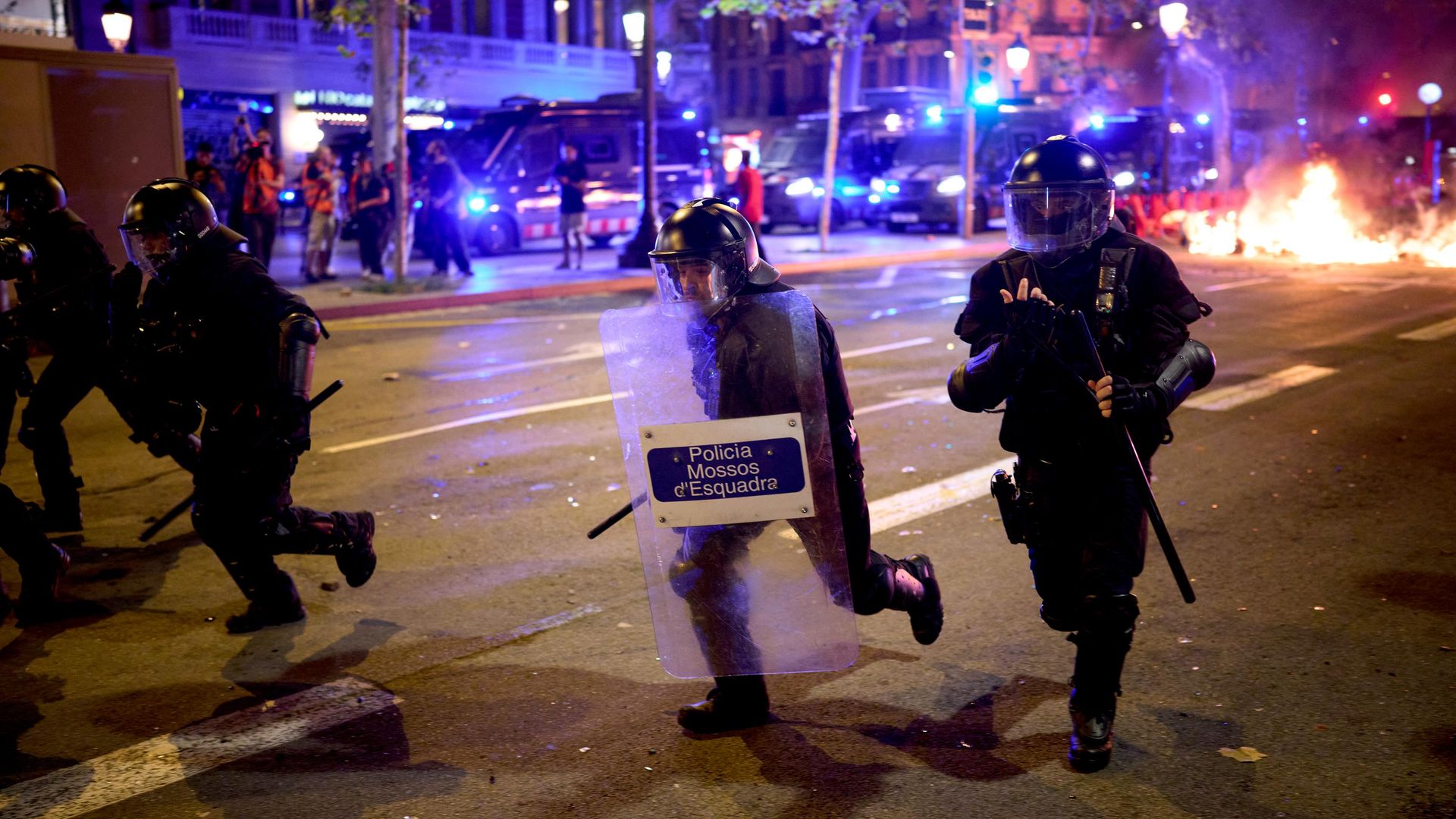 В Португалии протесты за доступное жильё закончились столкновениями с полицией