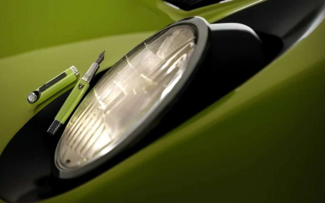 Montegrappa выпустила ручки в честь Lamborghini Miura