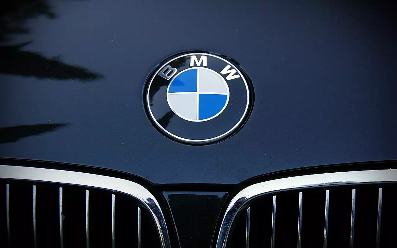 BMW M признала сложности с механикой в мягкогибридных моделях