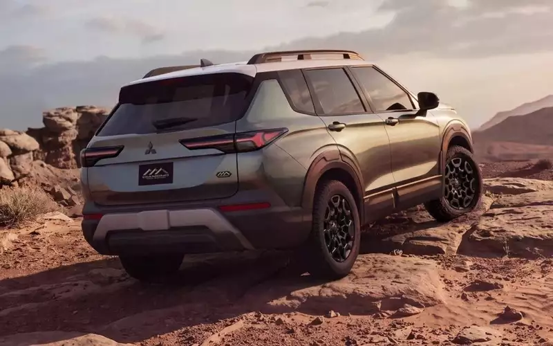 Mitsubishi показала внедорожный Outlander Diamond Trail Edition