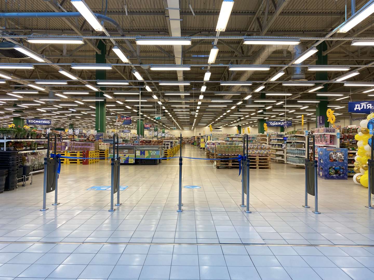 В ТРЦ «Планета» в Уфе открылся крупнейший гипермаркет «Лента»