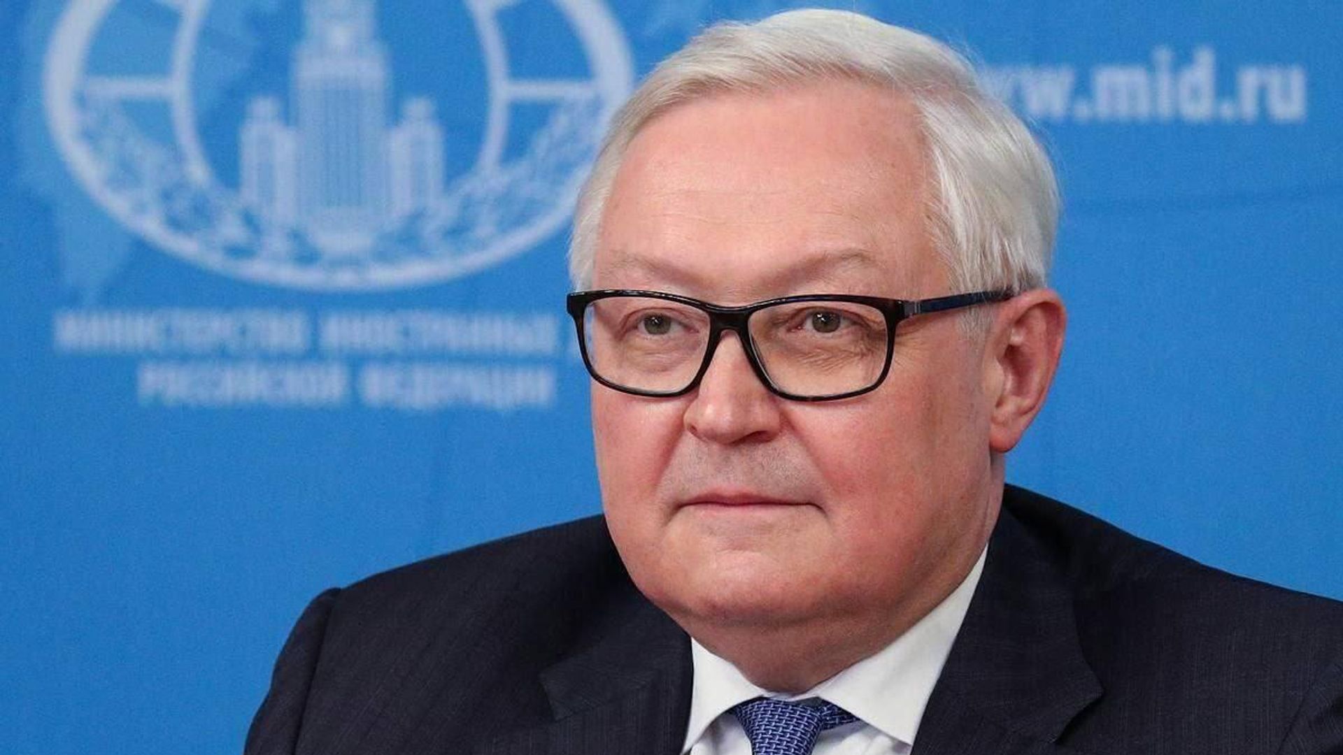 Рябков: Россия и США обсуждают освобождение заключённых по каналам спецслужб