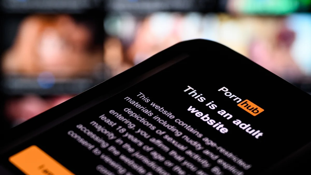 Pornhub запускает неэротический контент и пытается конкурировать с YouTube и Twitch