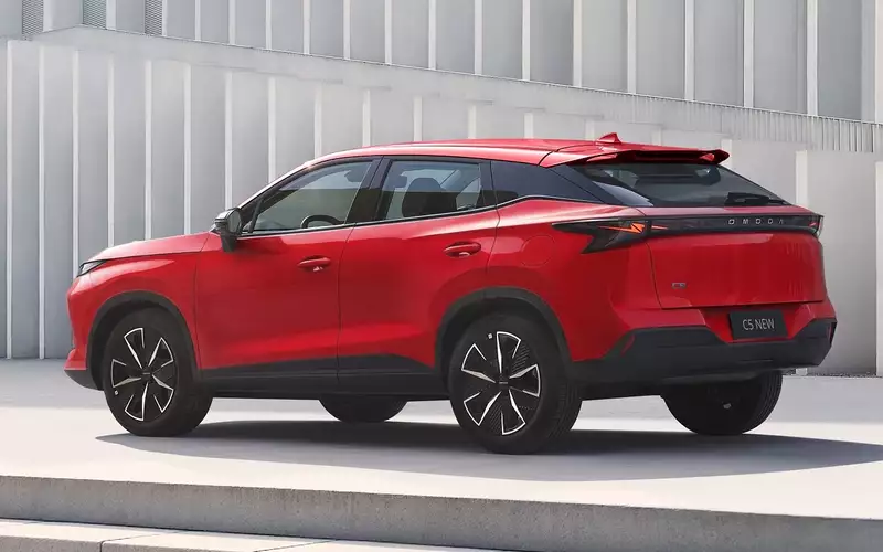 Omoda C5 лишилась прямых скидок: актуальные цены в России