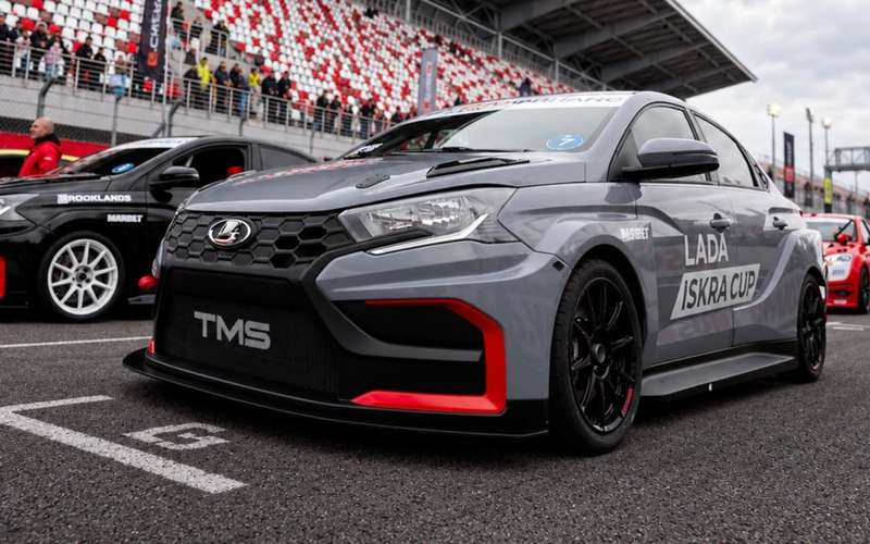 Гоночная Lada Iskra TMS дебютировала на финале РСКГ