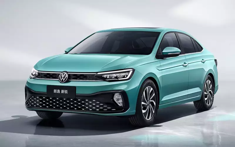 Volkswagen Lavida XR из Китая начали предлагать в России от 1,5 млн рублей