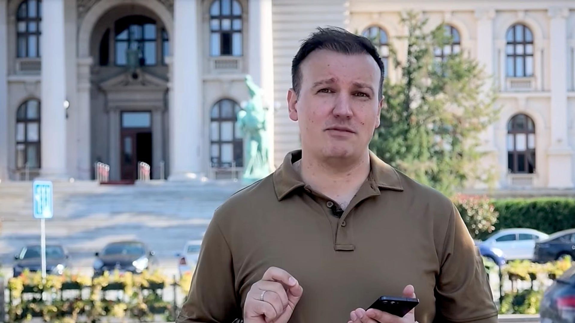 Захарова заявила об упрощении фейков о помощи россиянам в Черногории