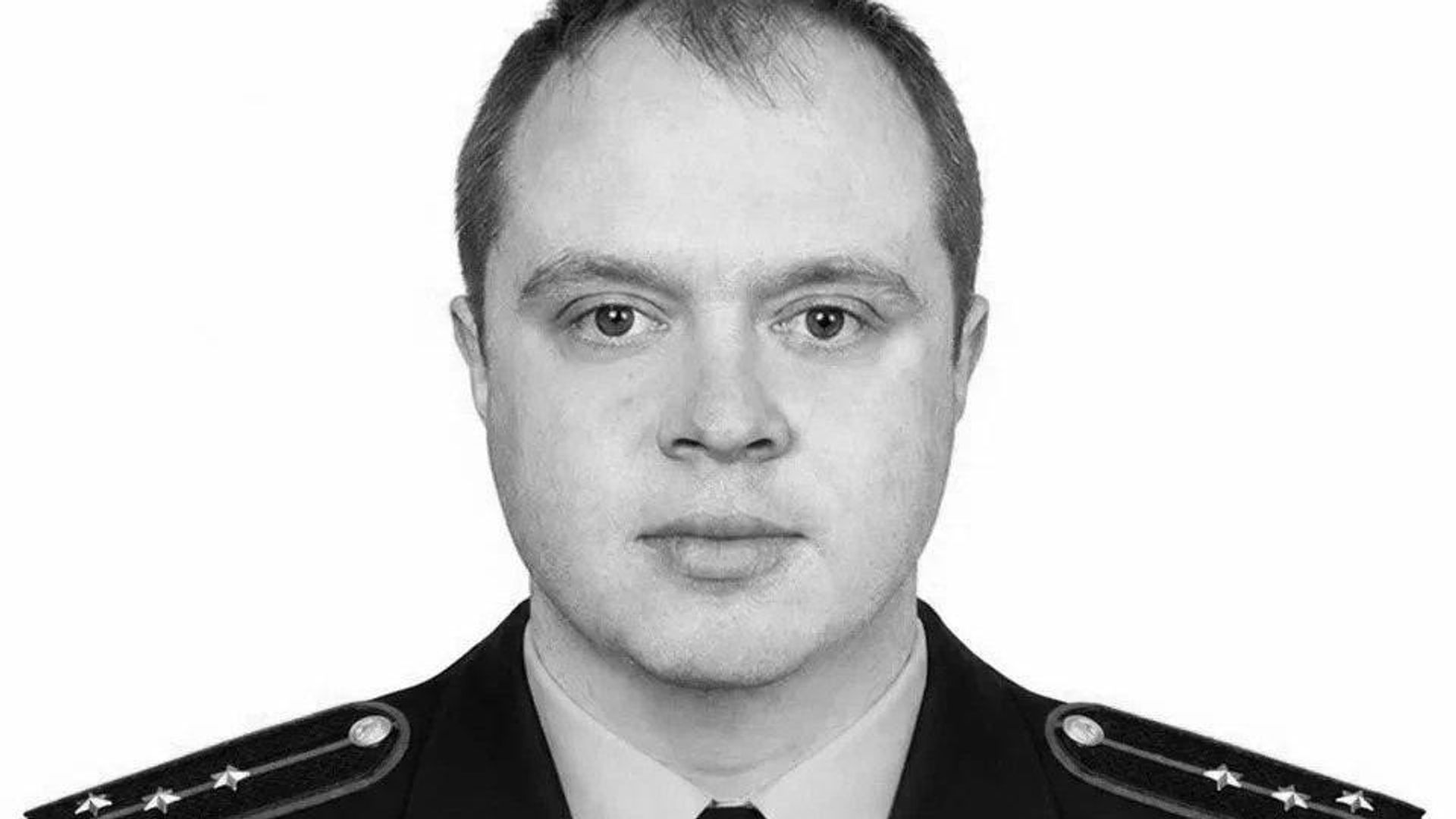 В Балашихе мужчина с ножом набросился на полицейских и был ранен