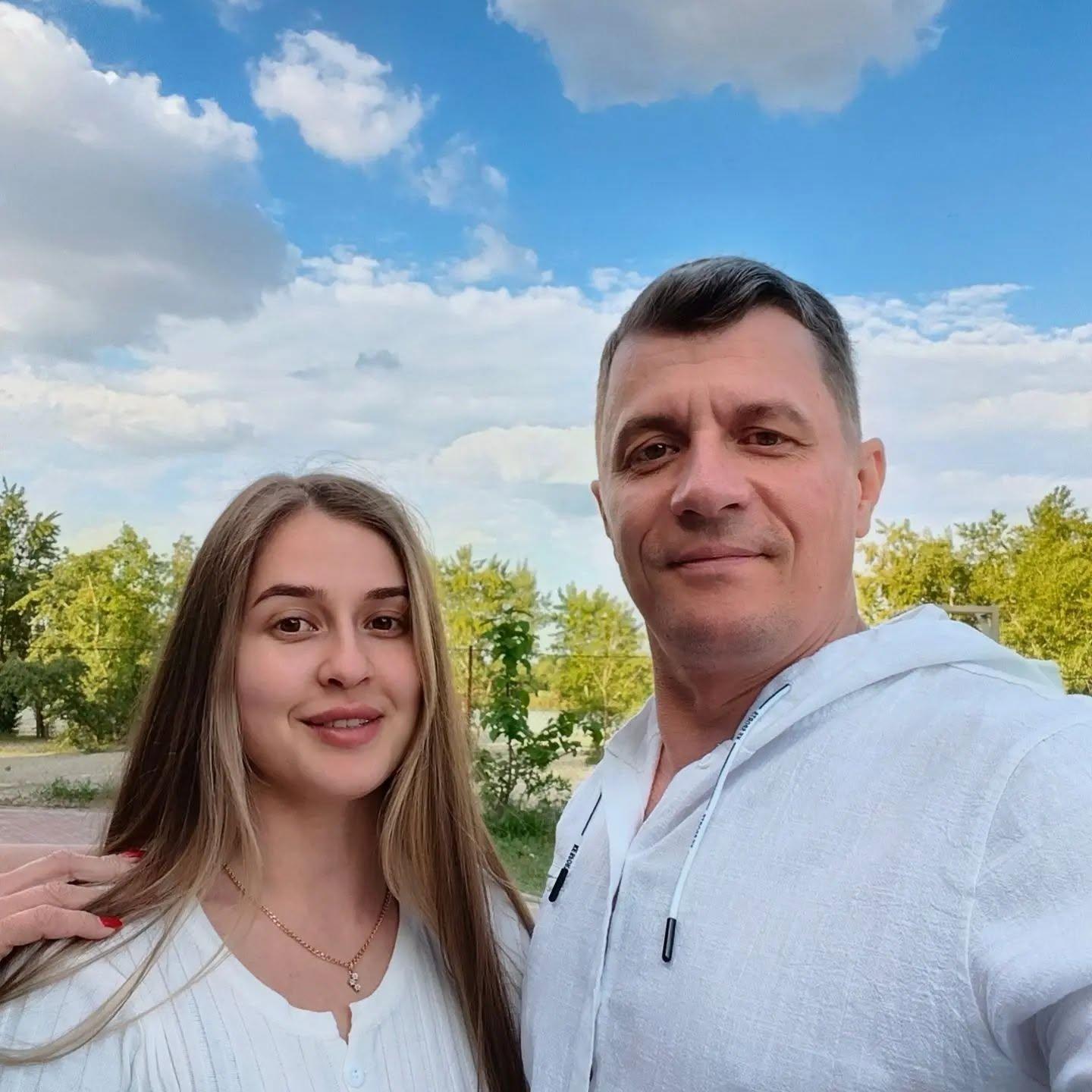После смерти Анны Маловой ее семья добивается права видеться с детьми