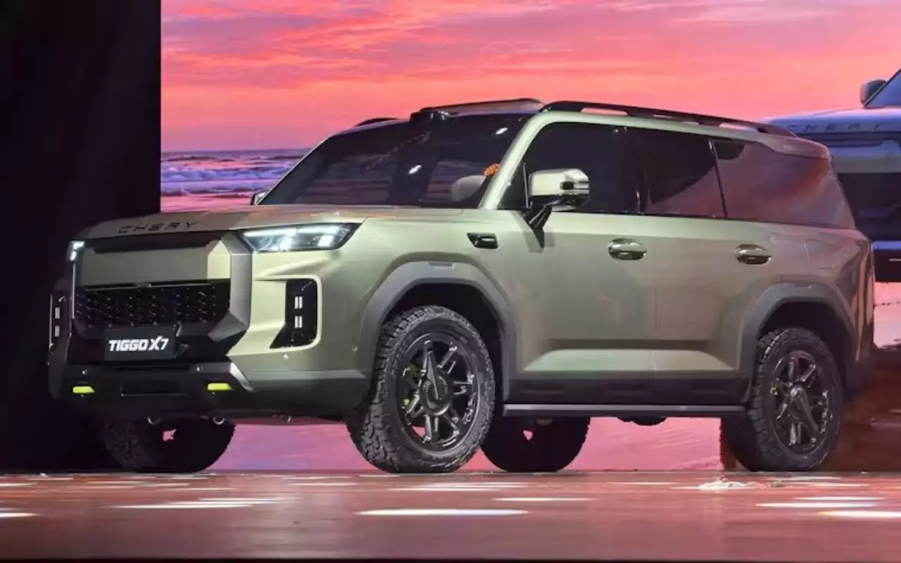 Chery представила внедорожный Tiggo X7 и обновленный Tiggo 7