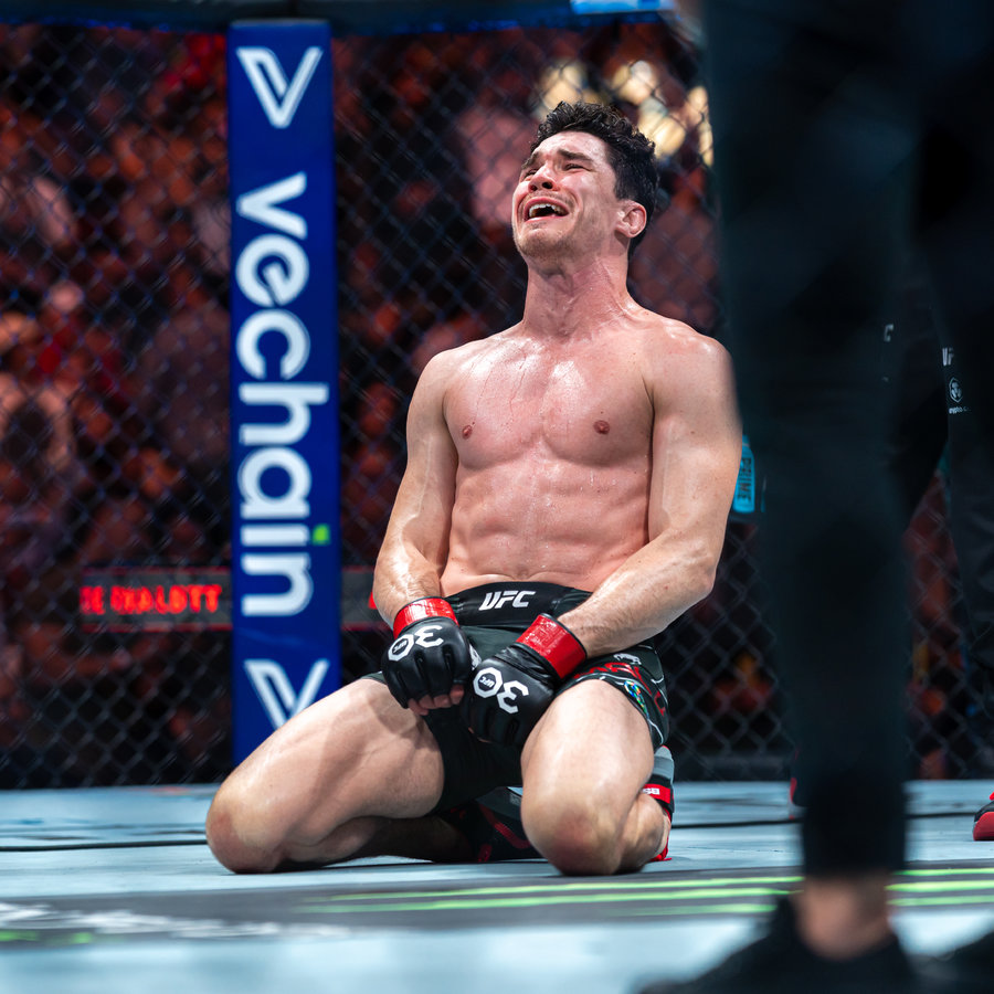 Бакли и Мэлотт возглавят турнир UFC Fight Night 291 в Эдмонтоне