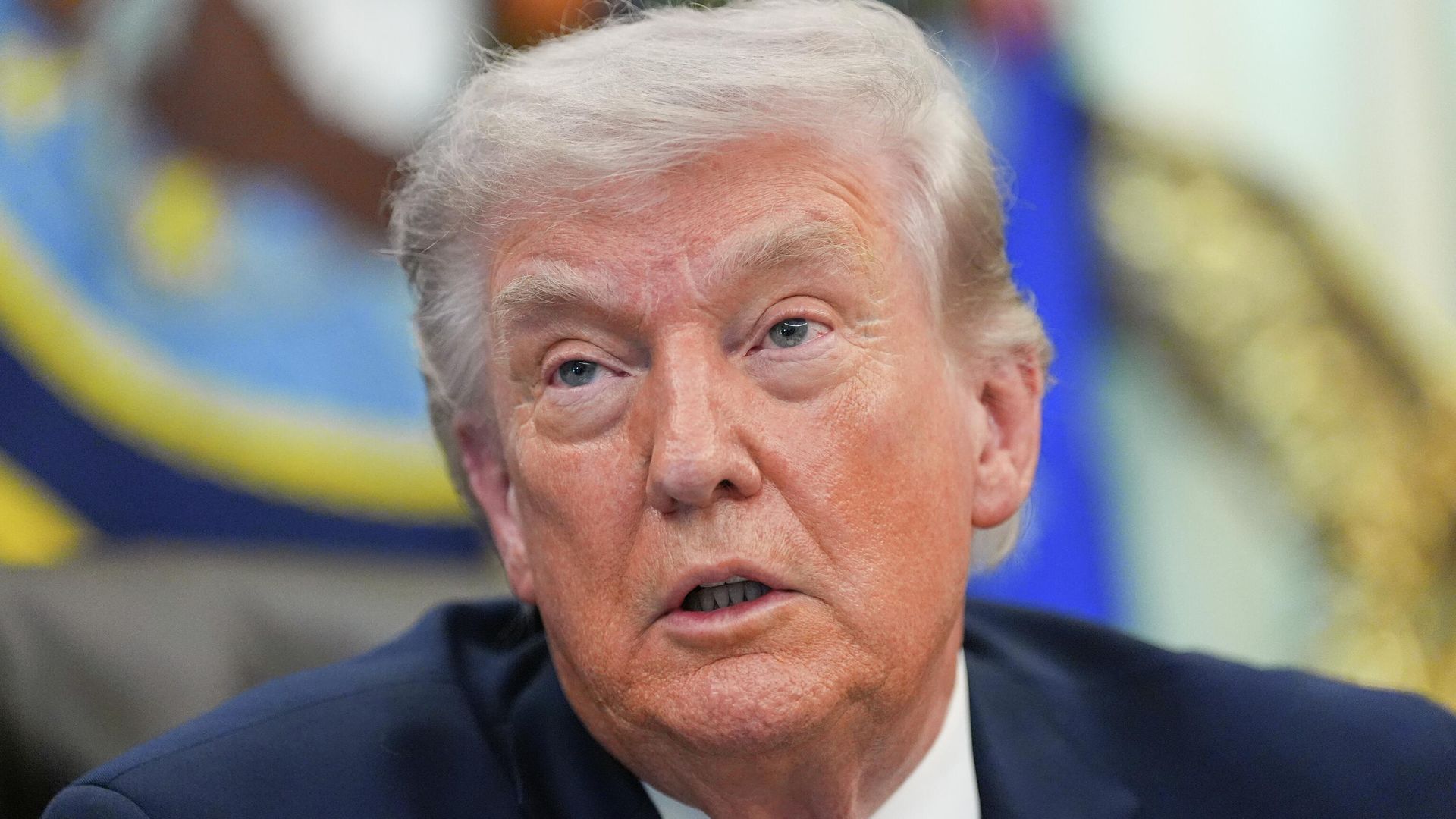 Трамп заявил, что не рассматривает возможность помиловать самого себя