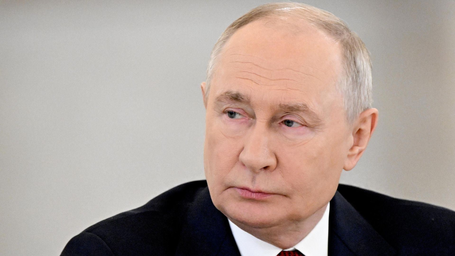 Путин встретился с президентом Республики Конго на саммите Россия — Африка