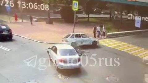В Махачкале водитель «Лады» сбил троих детей