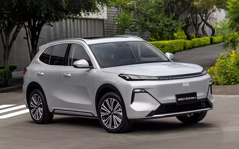 Электрический кроссовер Geely EX5 в России подорожал до 4,7 млн рублей