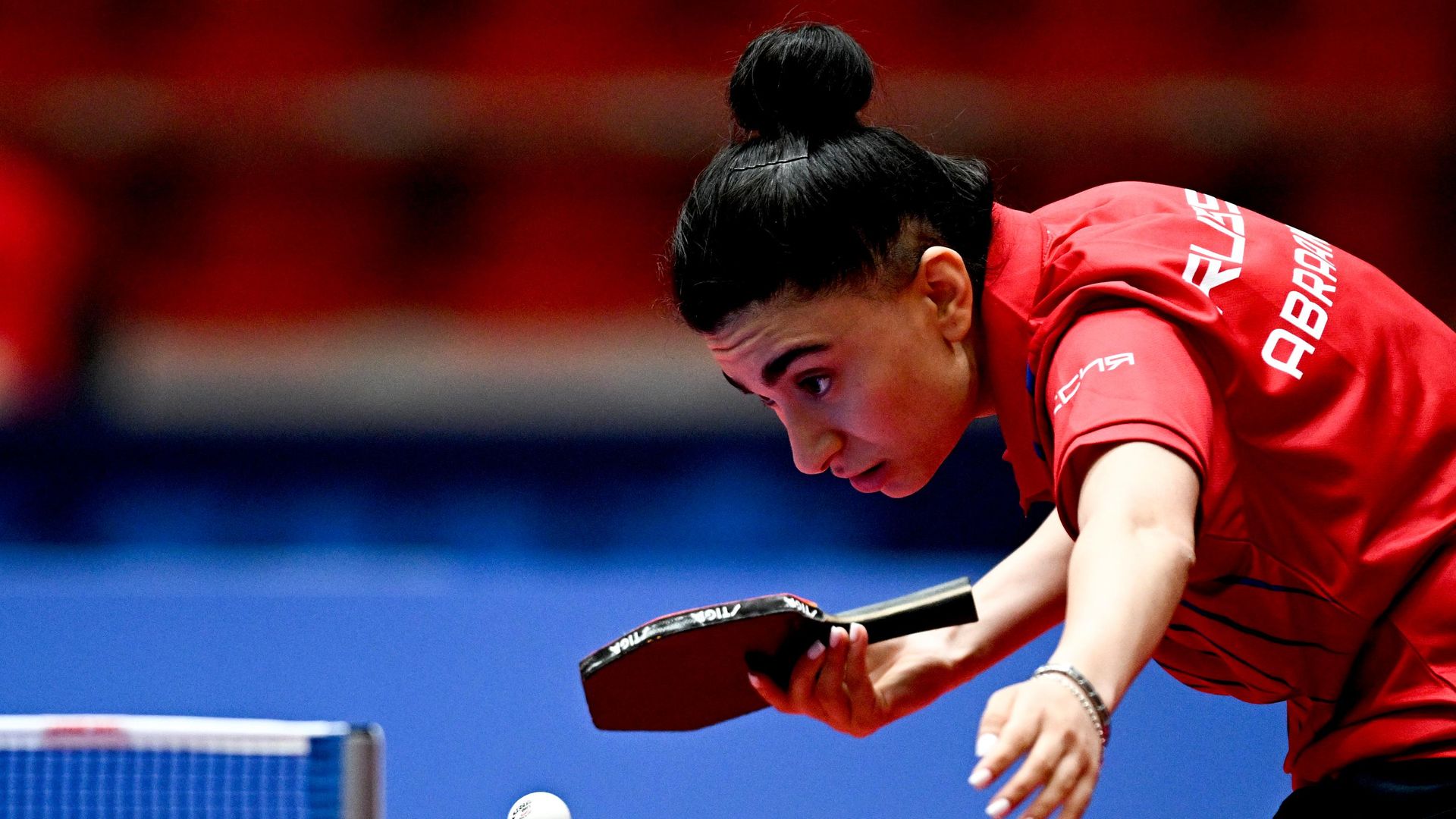 Элизабет Абраамян впервые принесла России золото чемпионата Европы в одиночном разряде