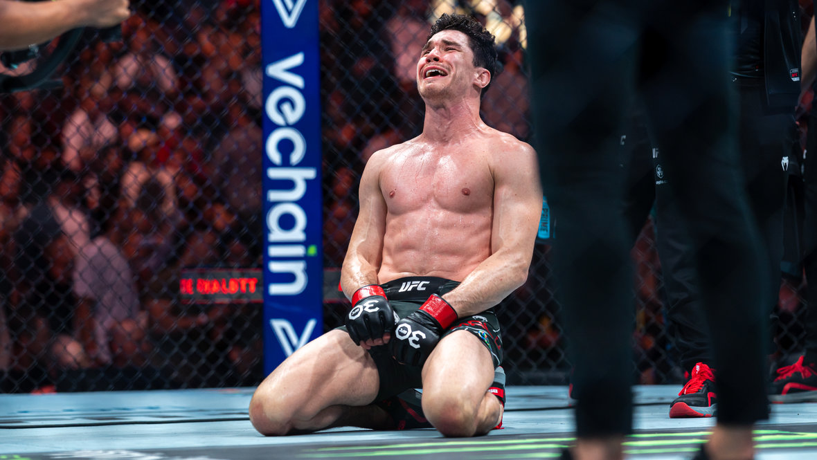 Бакли и Мэлотт возглавят турнир UFC Fight Night 291 в Эдмонтоне