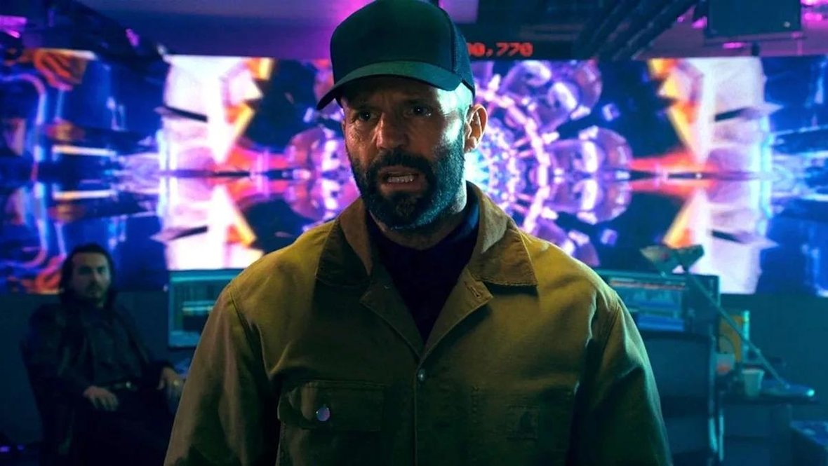 Вышел первый трейлер «Пчеловода 2» с Джейсоном Стэйтемом
