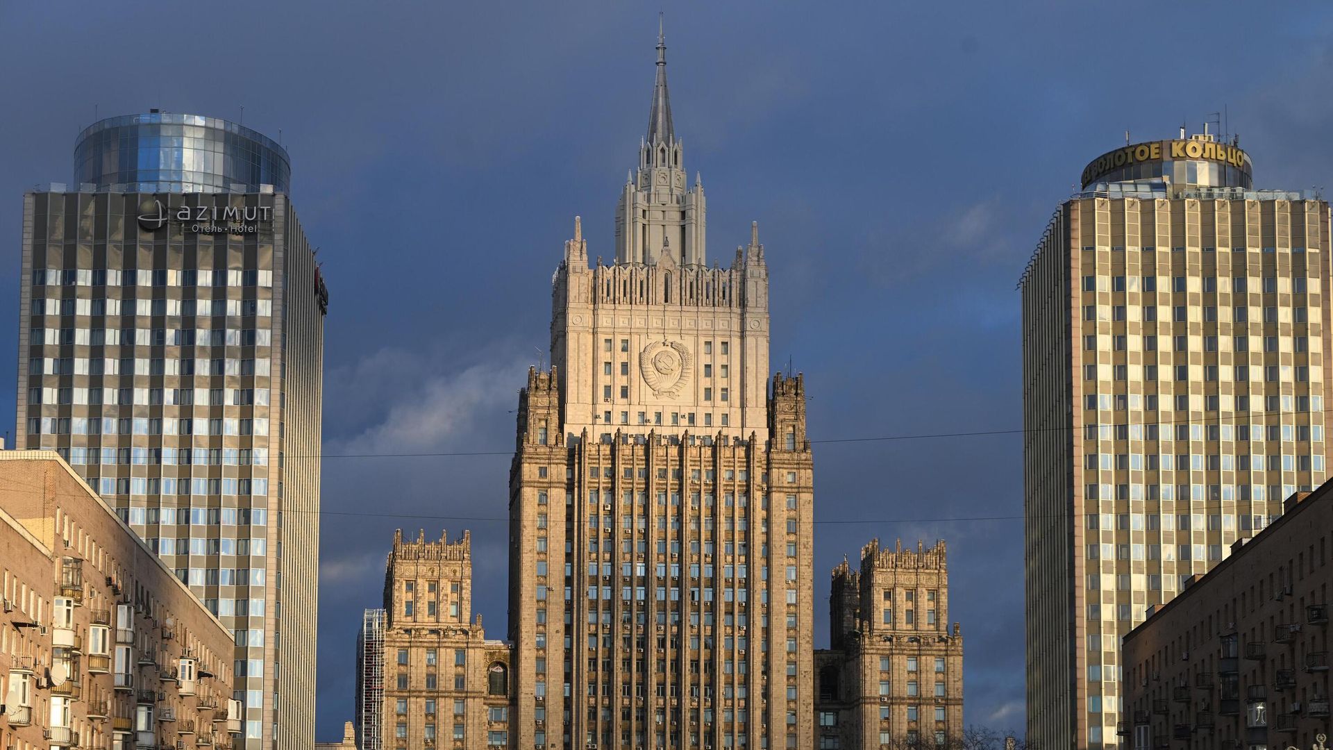 Пашинян заявил о намерении подписать мирный договор с Азербайджаном до 2031 года