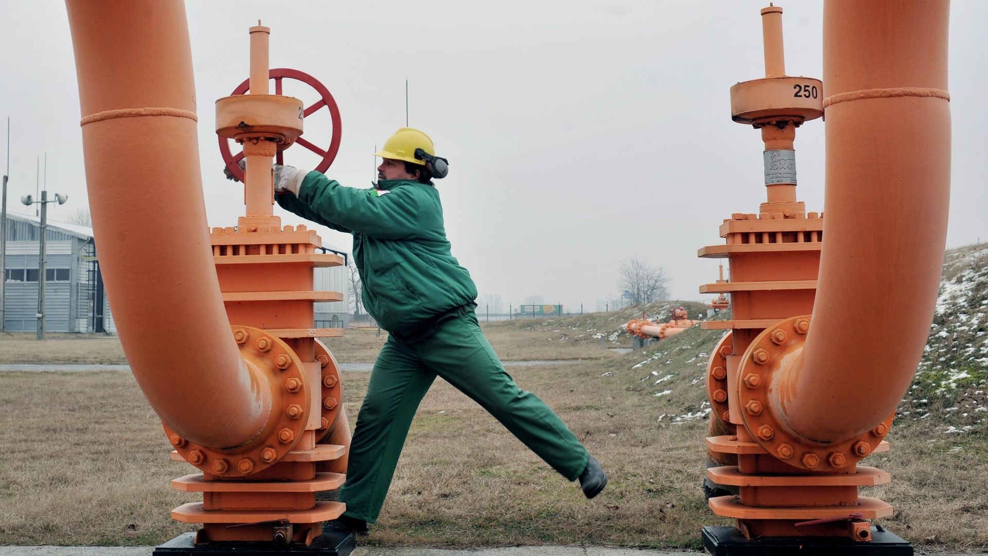 Венгрия стала второй страной ЕС по закупкам российского газа